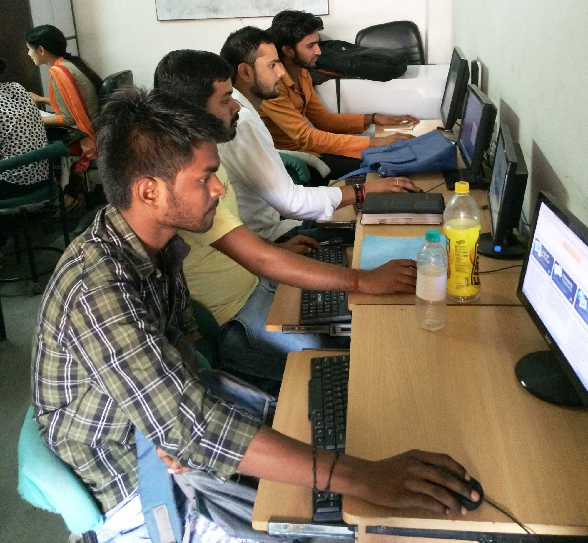 school accountant jobs in gurgaon